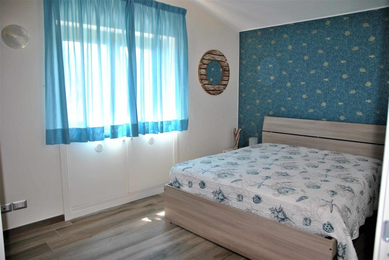 Casa Dinky Attico Con Terrazza Vista Mare Appartement Formia Buitenkant foto